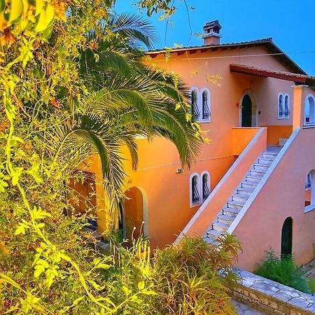 Silent Bay Apartments Katavolos ภายนอก รูปภาพ
