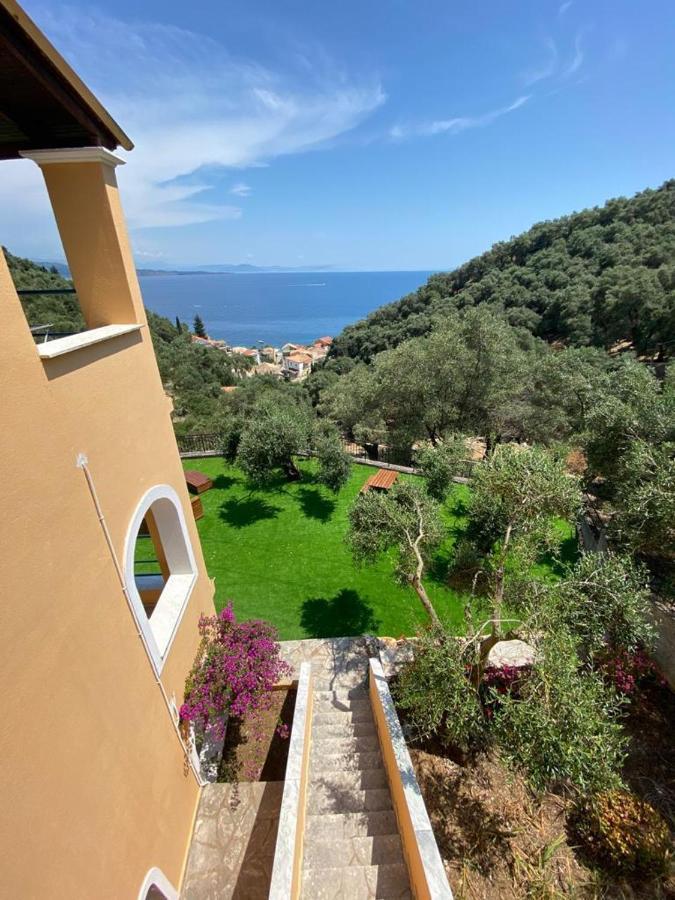 Silent Bay Apartments Katavolos ภายนอก รูปภาพ