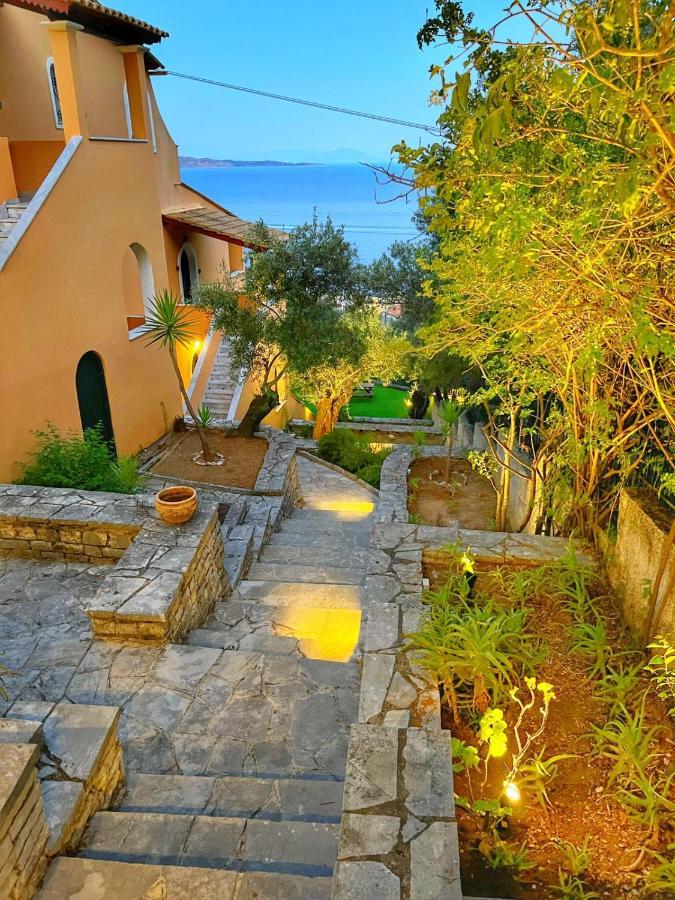 Silent Bay Apartments Katavolos ภายนอก รูปภาพ