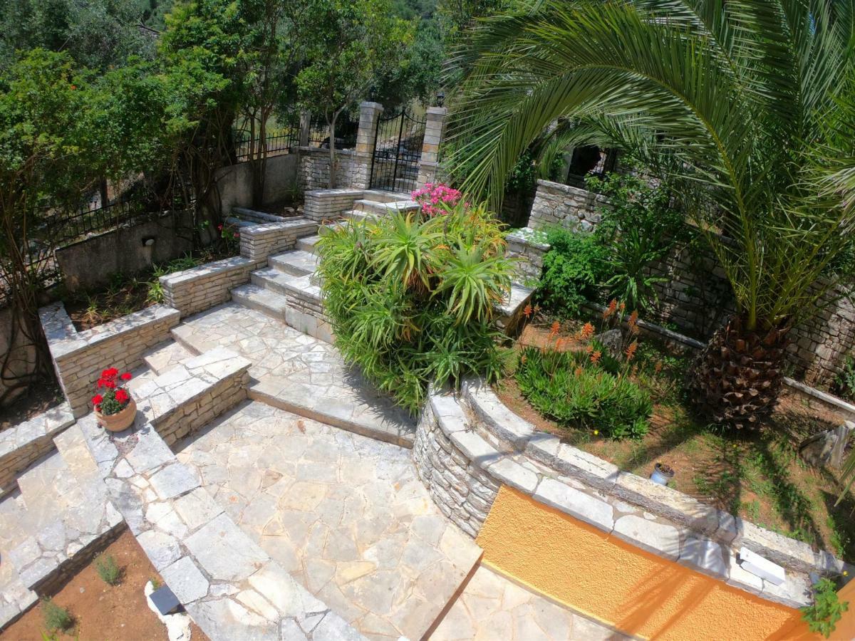Silent Bay Apartments Katavolos ภายนอก รูปภาพ
